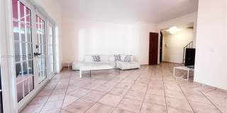 1890 Brickell Ave Gallery 3