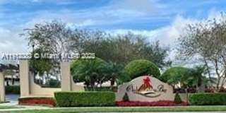 3330 NE 13th Cir Dr Gallery 1