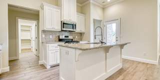 Move In Special: August Rent Free! Gallery 25