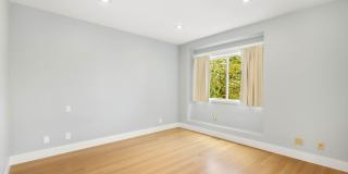 Charming Ravenna home with 5 bedrooms, 4 bathrooms Gallery 18