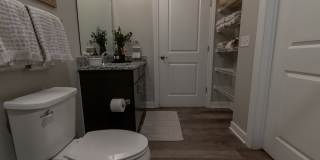 The Boulevard Gallery 14