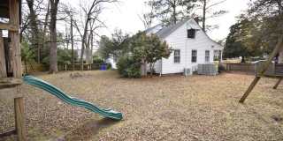 Coming Soon~3 Bedroom and 2 Bath Home- Bonus Room (Pets Considered) Gallery 24
