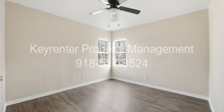4 Bedroom Home Available Mid July!!!! Gallery 19