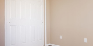 Two Bedroom Near The Powers Corridor Gallery 25