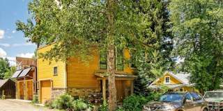 111 S Sixth Street Gallery 55