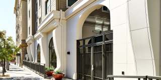 Modera Berkeley Gallery 37