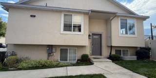 Spacious 4-Bedroom Spanish Fork Home with Mountain Views, Fenced Yard & Great Neighborhood Amenities! Gallery 1