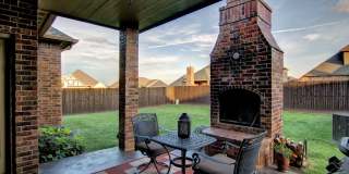 Lone Oak Lakes Gated Community- 4 Bedrooms/2.5Baths/Media Room/3Car/ Excellent Deer Creek Schools- All appliances included Gallery 10