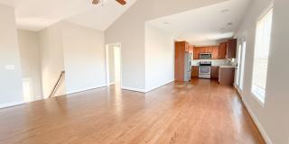 Spacious 4-Bedroom Home with Large Yard and Dual Garages in Cookeville Gallery 6