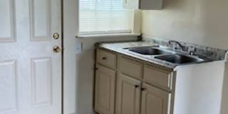 4008 35th Avenue North - 4008 Gallery 21