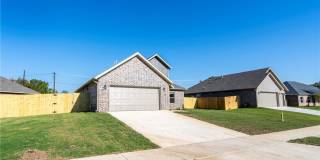 64 W Gilpin Street Gallery 27