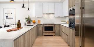 725 N Croft Ave unit: 110 Gallery 28