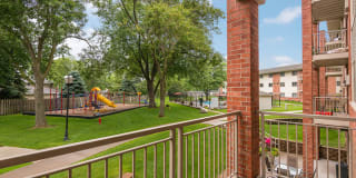 Parkwood Pointe Gallery 9