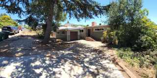 Large 5 Bedroom Home close to Poly Campus!! Gallery 6