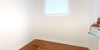 186 Hylan Boulevard Gallery 28