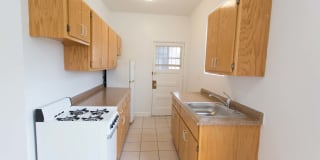 5415 S. Woodlawn Avenue Gallery 26