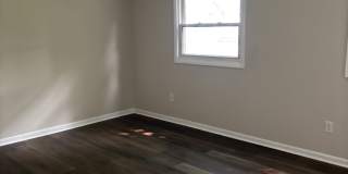 226 W Maple Ave Gallery 6