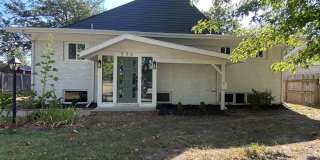 ***Showings to start 10/2/26*** - Newly remodeled 4 bedroom 2 bathroom - Valley Center Schools Gallery 1