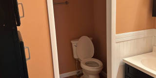 Spacious 4-Bedroom/2-Bath Mobile Home-Great Location!  Minutes to Eglin Air Force Base Gallery 18