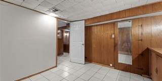 19501 Redfern Street Gallery 19