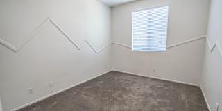 4 Bedroom Oaklane Townhome in Santa Clarita! Gallery 13