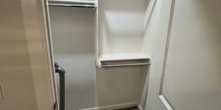 Furnished 3 bedroom, 2.5 bathroom, 2 car garage Gallery 34