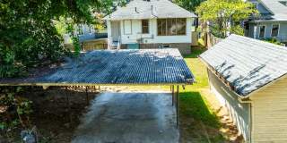 FREE MONTH RENT! Freshly Updated 3 Bedroom House Gallery 21
