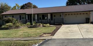 400 Eastern Drive Gallery 1