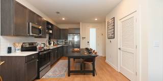 **THIS IS THE ONE IN EAST NASHVILLE** Gallery 19