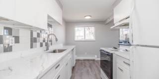 8780 Dawson Street Gallery 7