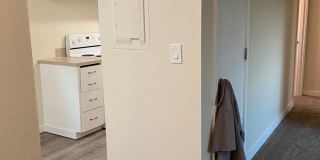 C2402 - Maple Court Apartments Gallery 17