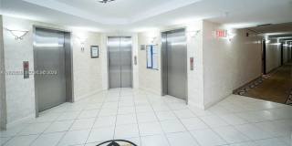 1400 Saint Charles Pl Gallery 12