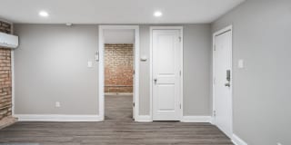 Smart Lofts on Gladstone Gallery 9