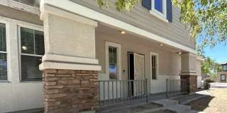 7422 S 40th Ln Gallery 1