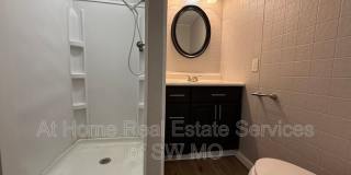 438 W Page Gallery 12
