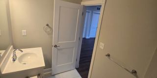 68 E Philadelphia Street Gallery 36