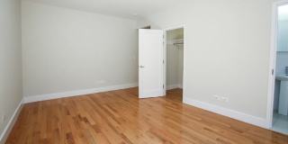 12 Gramercy Pk S Gallery 7