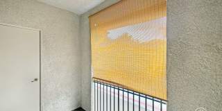 Welcoming 2B/2BA Condo with Balcony, In-Unit Laundry and Pool Access. Gallery 8
