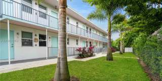 1950 NW 2nd Ct Gallery 1