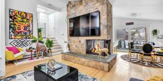 110 Grenelle Street Gallery 33