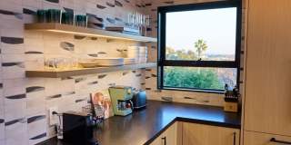 2309 Hollyridge Dr Gallery 8