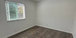 4 bed, 3 bath pool home with RV access in West Simi Valley Gallery 11
