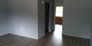 4747 Annette Street Gallery 7