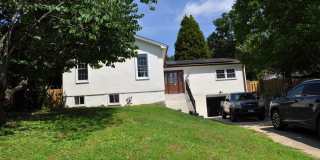 4302 LOCUST Lane Gallery 1