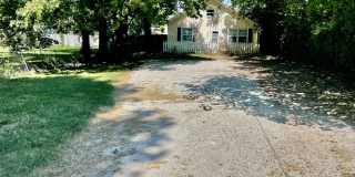 1645 E. CHERRY ST. - NO PETS - CALL OFFICE FOR SHOWING INFORMATION Gallery 3