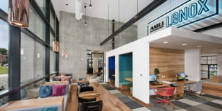 AMLI Lenox Gallery 10