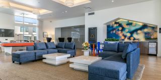 Juxt Gallery 32