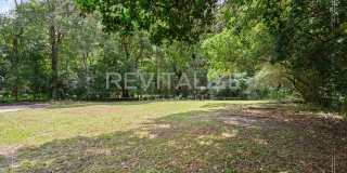 Beautifully Renovated 3-Bedroom Home with Garage & Spacious Yard in Mobile Gallery 34