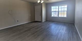 FOR LEASE -GEOURGOUS  3/2/1 WITH LARGE YARD IN SOUTH LUBBOCK Gallery 3