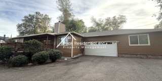 Spacious 3bd/1.5ba Auburn Home with 2 Car Garage & Bonus Room Gallery 1